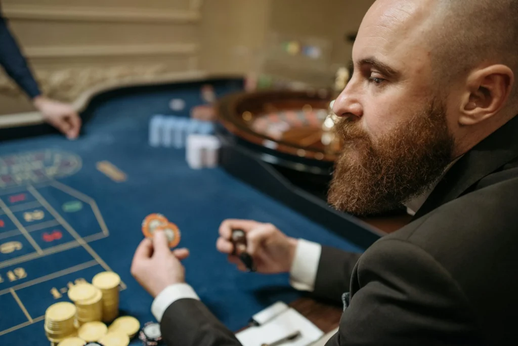 Why Professional Sports Bettors Analyze Weather Conditions—And How It Relates to Casino Trends