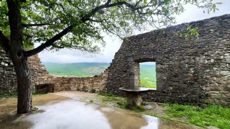 Borjon is an old town in the north-east of Istria, Croatia。 The town is built around a well-preserved medieval castle.Almost forgotten, the most beautiful medieval village of stone houses.

The most powerful channel tools:
https://www.tubebuddy.com/pricing?a=Ursling135

Thank you for watching and liking. 💗
If you like it, please make like and subscribe to the channel to see the new videos.
Enjoy the video.

👉You can also subscribe to our channel here： 
https://www.youtube.com/channel/UCml0QRhkizEjW88L0_vHVAQ 
❤️ If you open 🔔 and you will receive a notification immediately


Travel all over Europe
@travelallovereurope

#Boljun  #Almost forgotten  #the most beautiful medieval village of stone houses，#Croatia  #relaxing video, tags: mittelalterlicher festungen von macht und - youtube